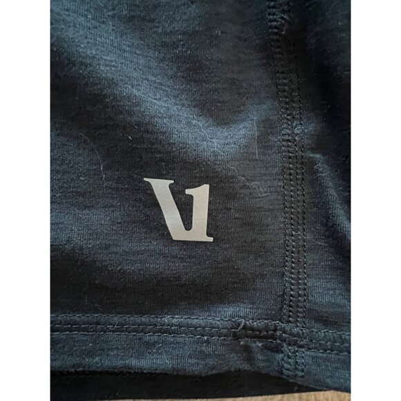 Vuori Mens Navy Long Sleeve 1/4 Zip Pullover With Pocket - Picture 6 of 8